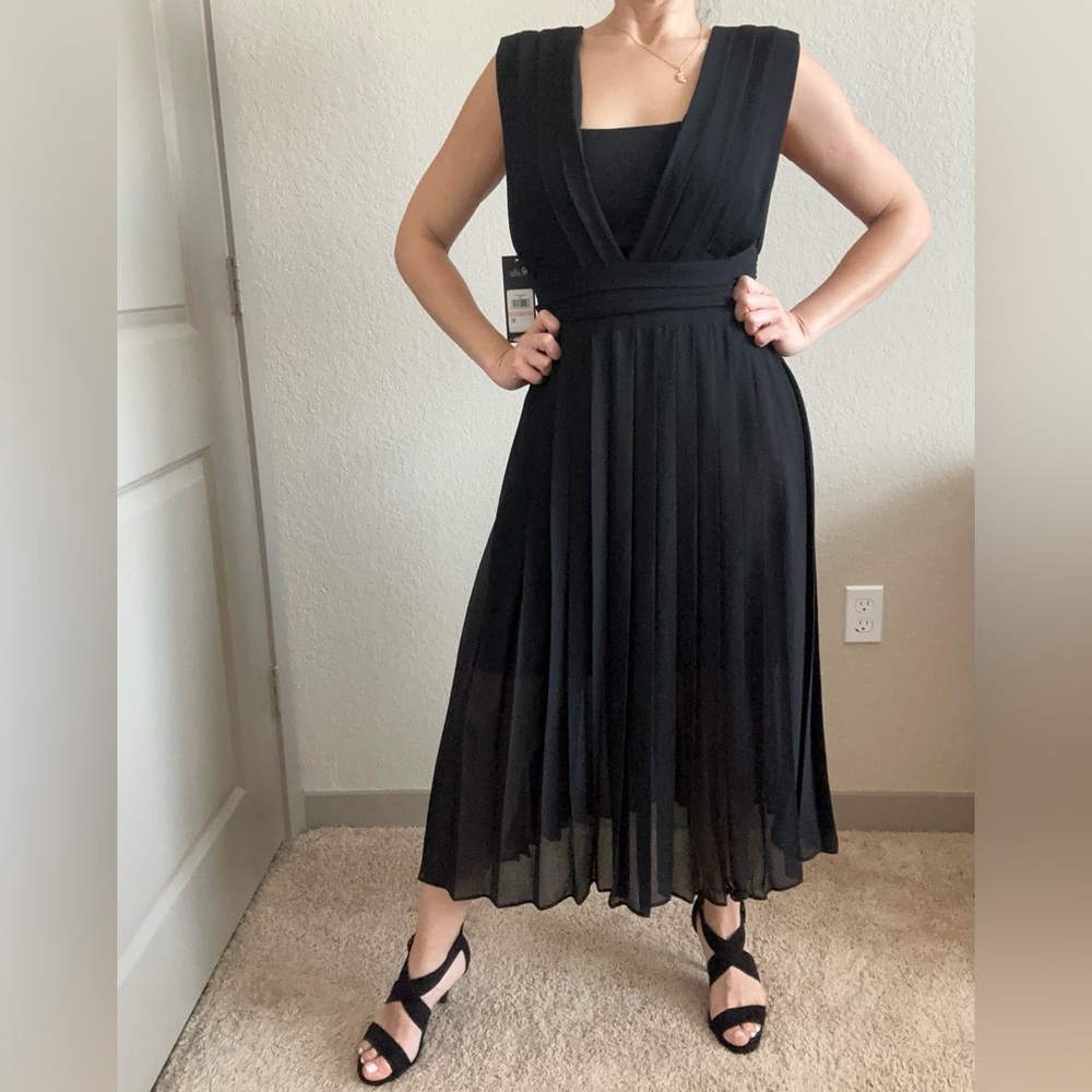 Karl Lagerfeld Sleeveless Pleated Midi dress Black Chiffon Casual Business dress